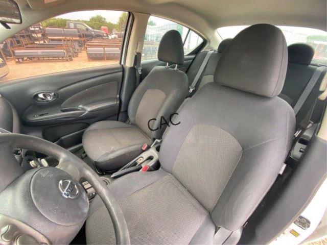 *2014 Nissan Versa SV