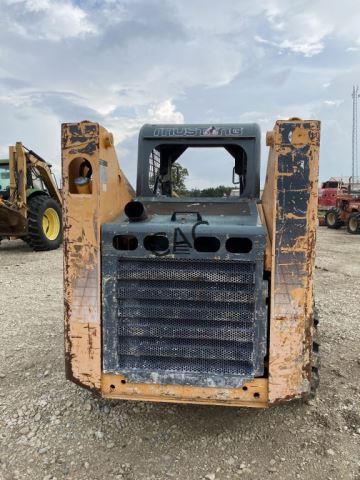 Mustang 2066 Skid Steer w/Grapple Bucket