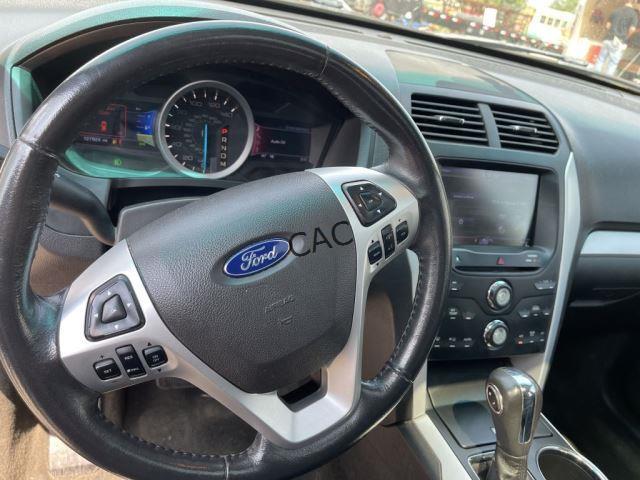 *2013 Ford Explorer XLT