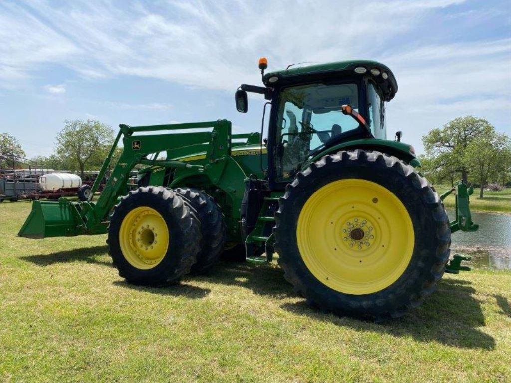 John Deere 8245R w/H480 Loader