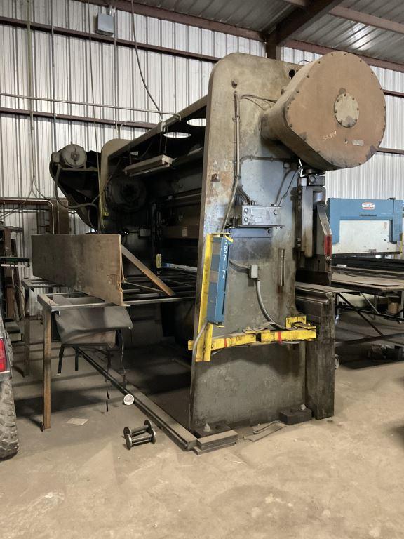 225 Ton Press Brake