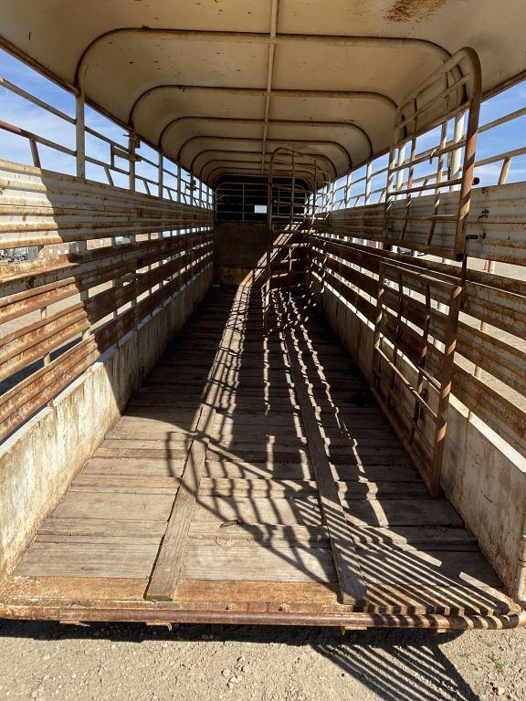 6'6"X24' Cowboy Dream GN Cattle Trailer