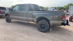 *2004 Ford F350 King Ranch Lariat FX4