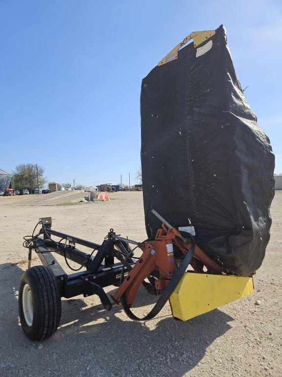 Vassar Hay Caddy with New Holland 617 Hay Cutter