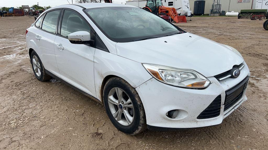 *2013 Ford Focus SE 5spd Manual