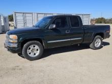 *2004 GMC Sierra 1500 SLE 4WD 4 Door Pickup GAS