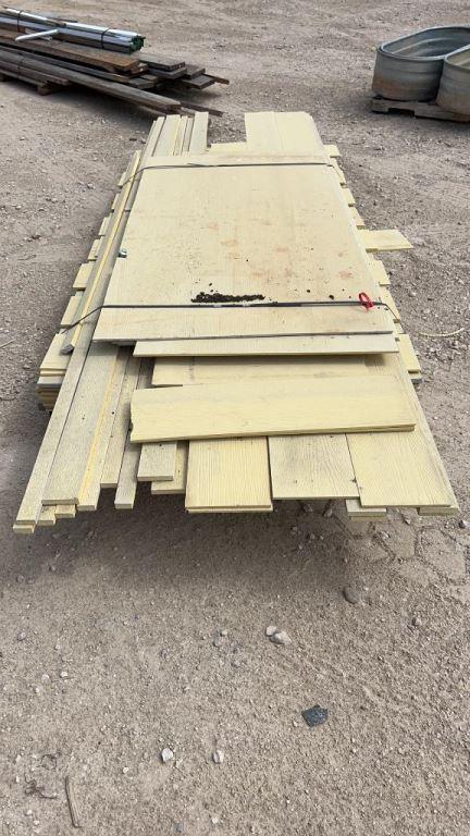 Pallet Lot of Assorted Wood Paneling