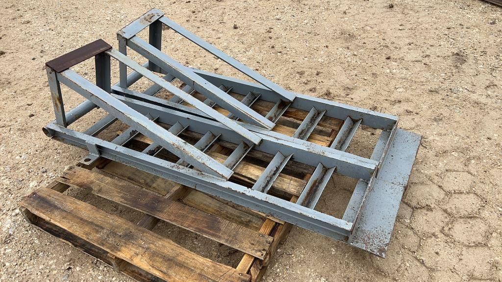 Lot of 2 Ramps