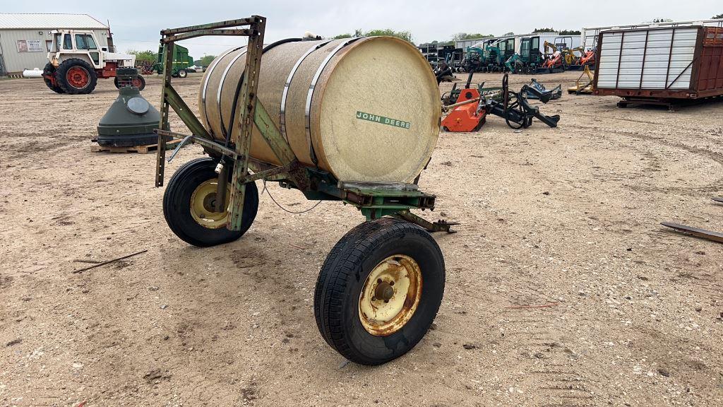 John Deere 200gal Sprayer