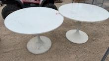 Lot of 2 Tables