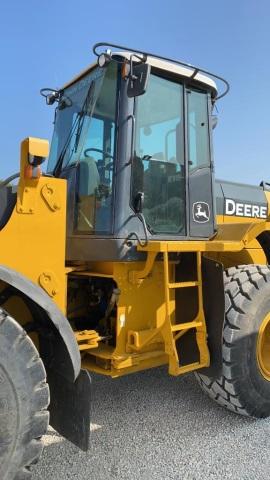 John Deere 624J Pay Loader