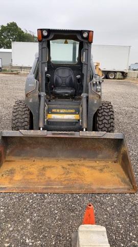 New Holland L223 Skid Loader