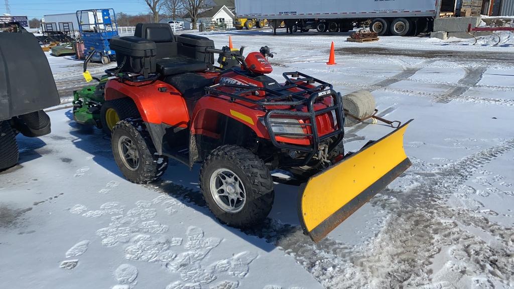 2006 Arctic Cat 700 EFI 4 Wheeler with Plow