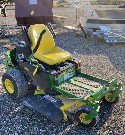 John Deere Z345R 42" Zero Turn Mower