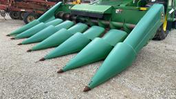 John Deere 693 6 Row Corn Head