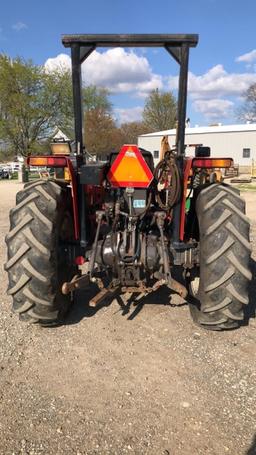 Massey-Ferguson 362 Tractor w/ Loader