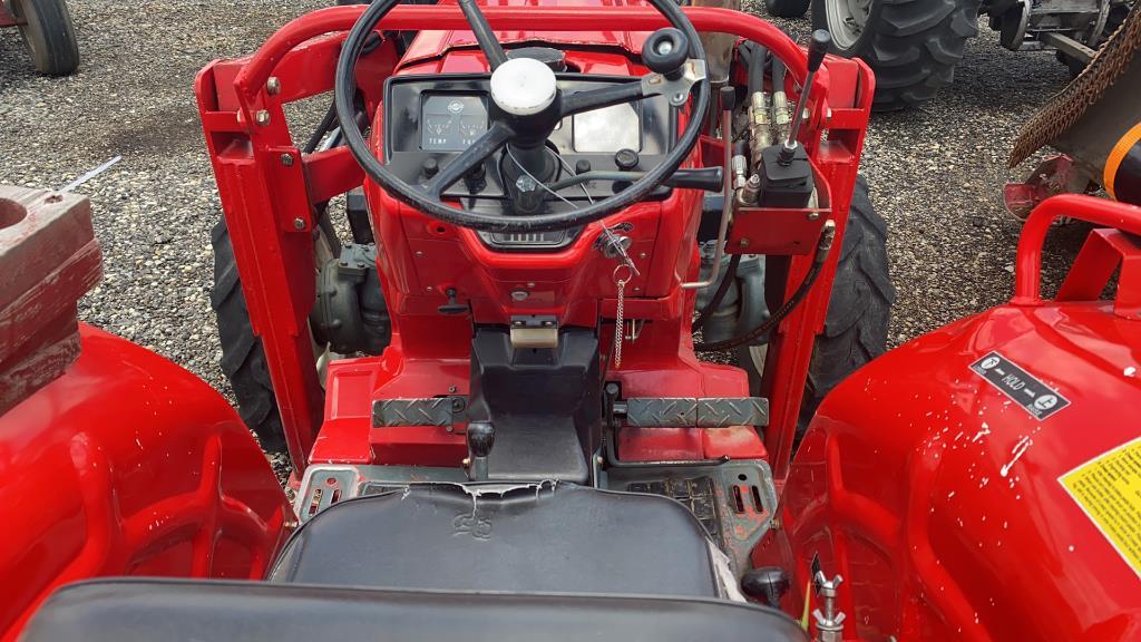 Yanmar YM4220D Tractor w/ V3 Loader