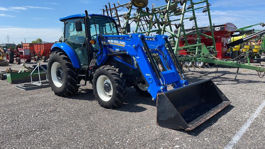 2015 New Holland T4.95 Tractor w/665TL Ldr