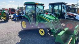 John Deere 3520 Tractor