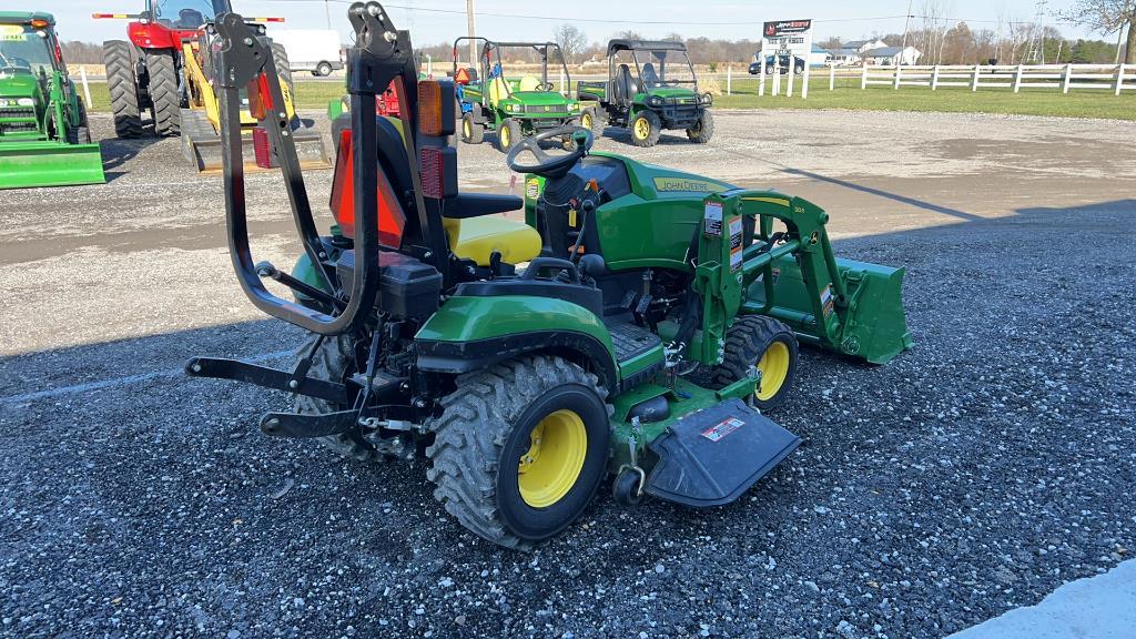 2019 John Deere 1025R