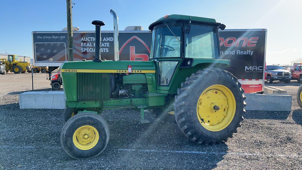 1977 John Deere 4430 Power Shift