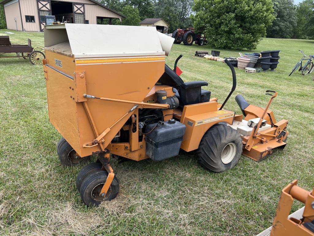 Woods Mow’n Machine 5215 Zero Turn With Bagger