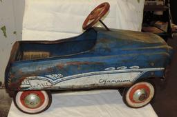 Murray Champion Pedal Car in Played with Condition