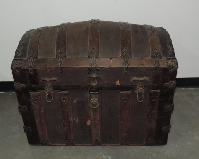 Antique Dome Top Trunk