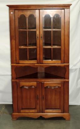 Cochrane Bay Colony 905 Corner Cabinet