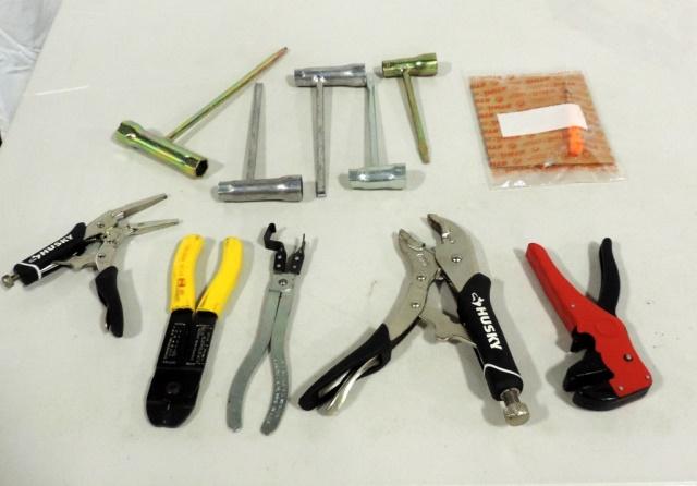 Tray Lot Husky Vise Grips & Electrical Tools