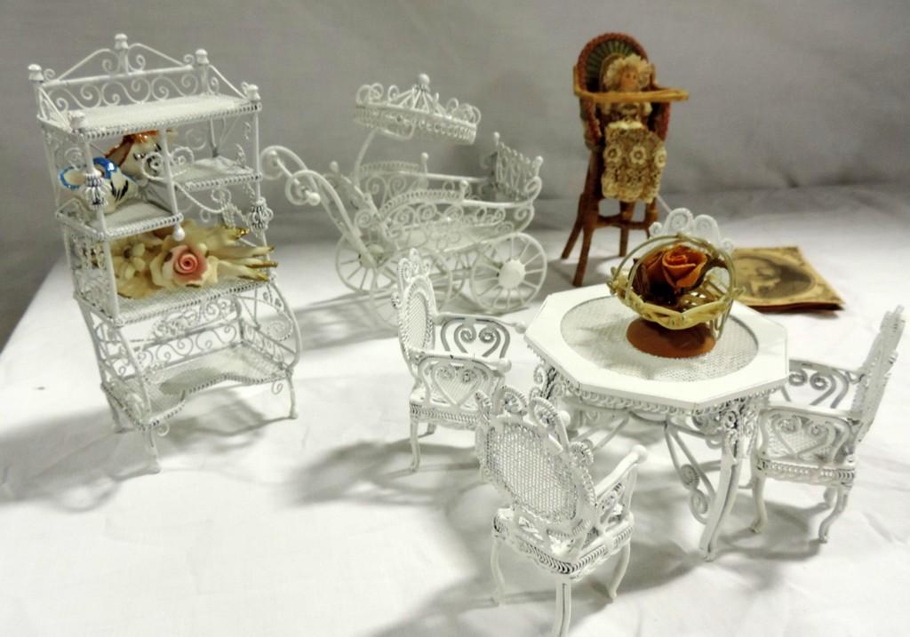 Tray Lot White Wire Doll House Furniture