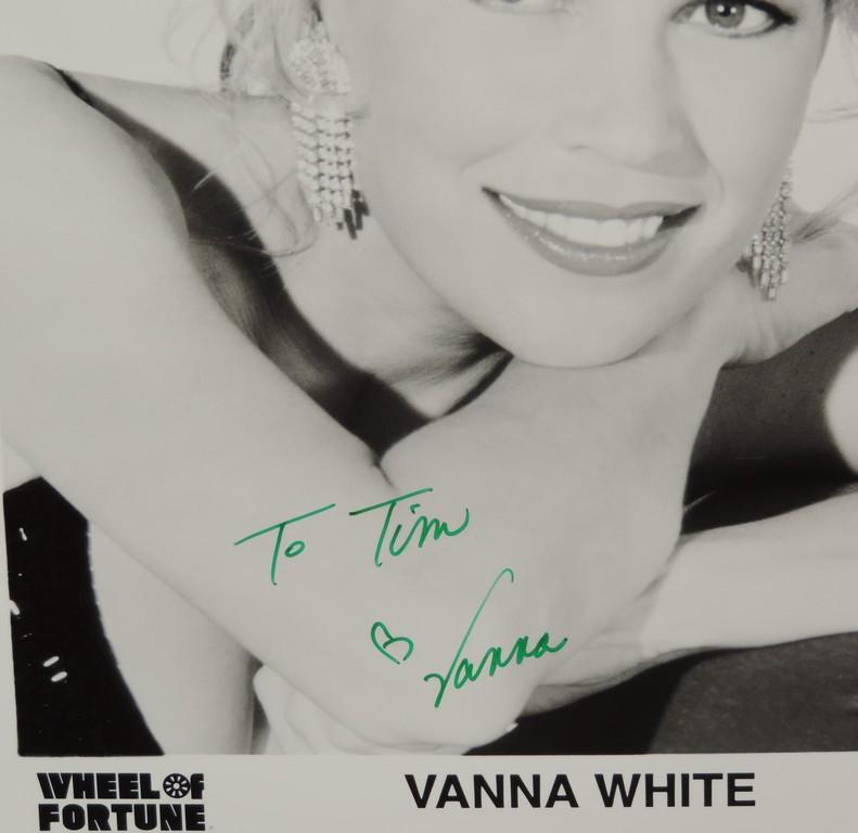 Autographed 8x10 Photo of Vanna White