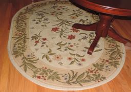 Oval Rug with Floral Design