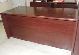 4 Pc Mahogany Hon Executive Desk