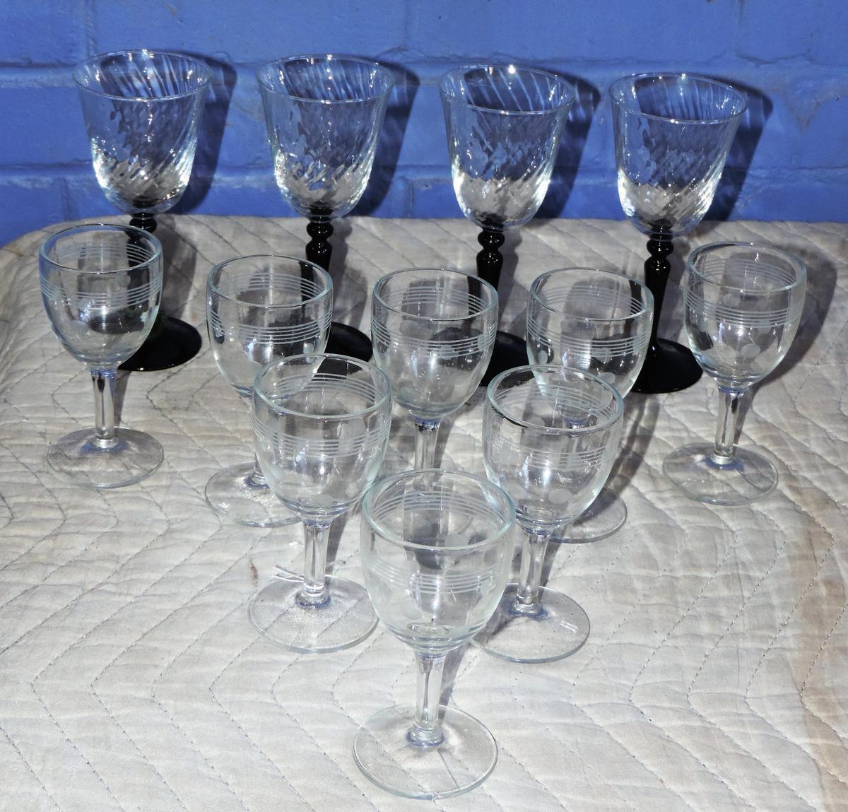 Lot of Barware Glasses