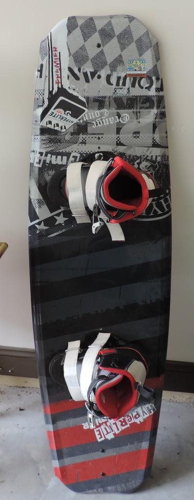 Hyperlight Premier Waveboard with Circuit Boots