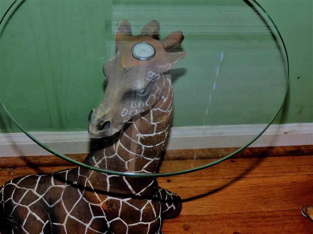 Giraffe Table