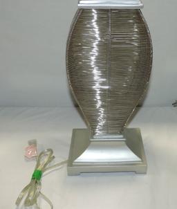2 Silver Wire Modern Design Table Lamps