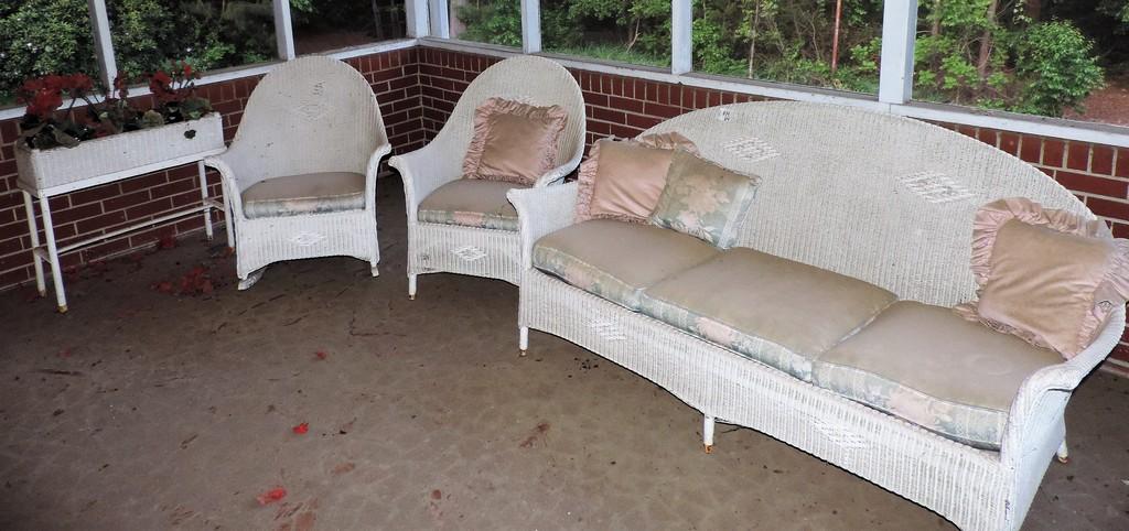 (4) Piece Antique Wicker Set