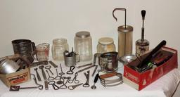 Vintage Kitchen Lot