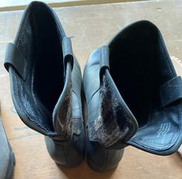 Lot Of  Size 10 Suede And Leather Boots