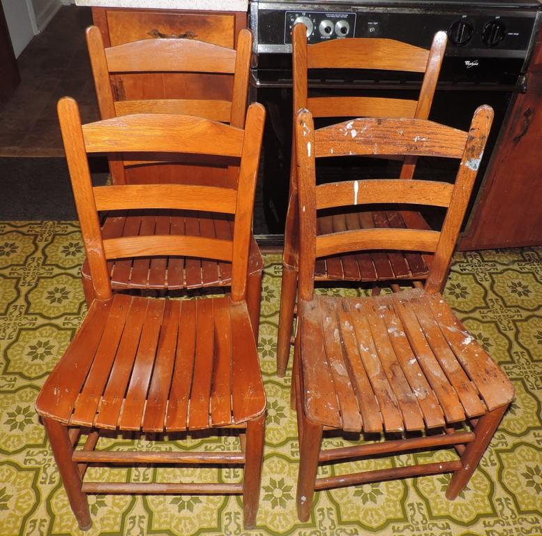 Lot Of 4 Oak ladder Back Chairs