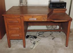 Antique Oak Knee Hole Desk