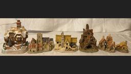 Lot Of 6 David Winter Houses