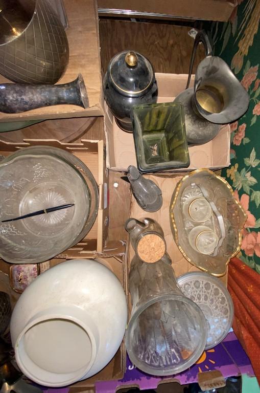 Silver-plated and Glassware Lot