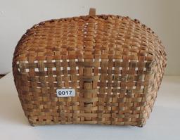 Wonderful 1920's Oak Splint NC Market Basket