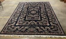 Beautiful Vintage Hand Woven Oriental Carpet