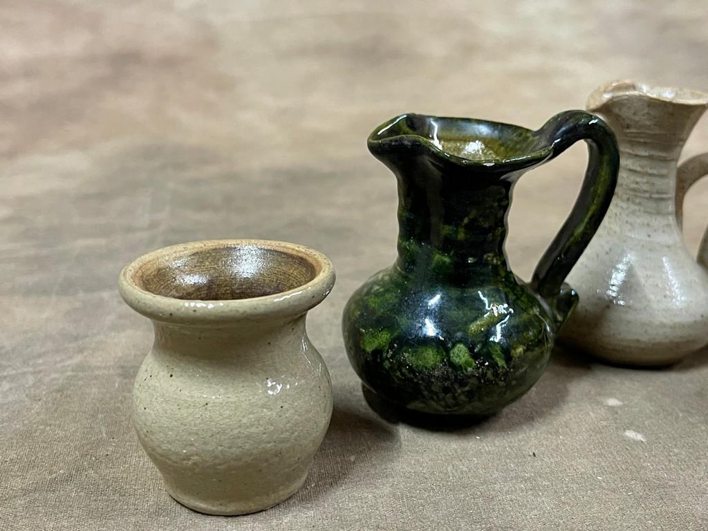 Eight Miniature Pottery Pieces