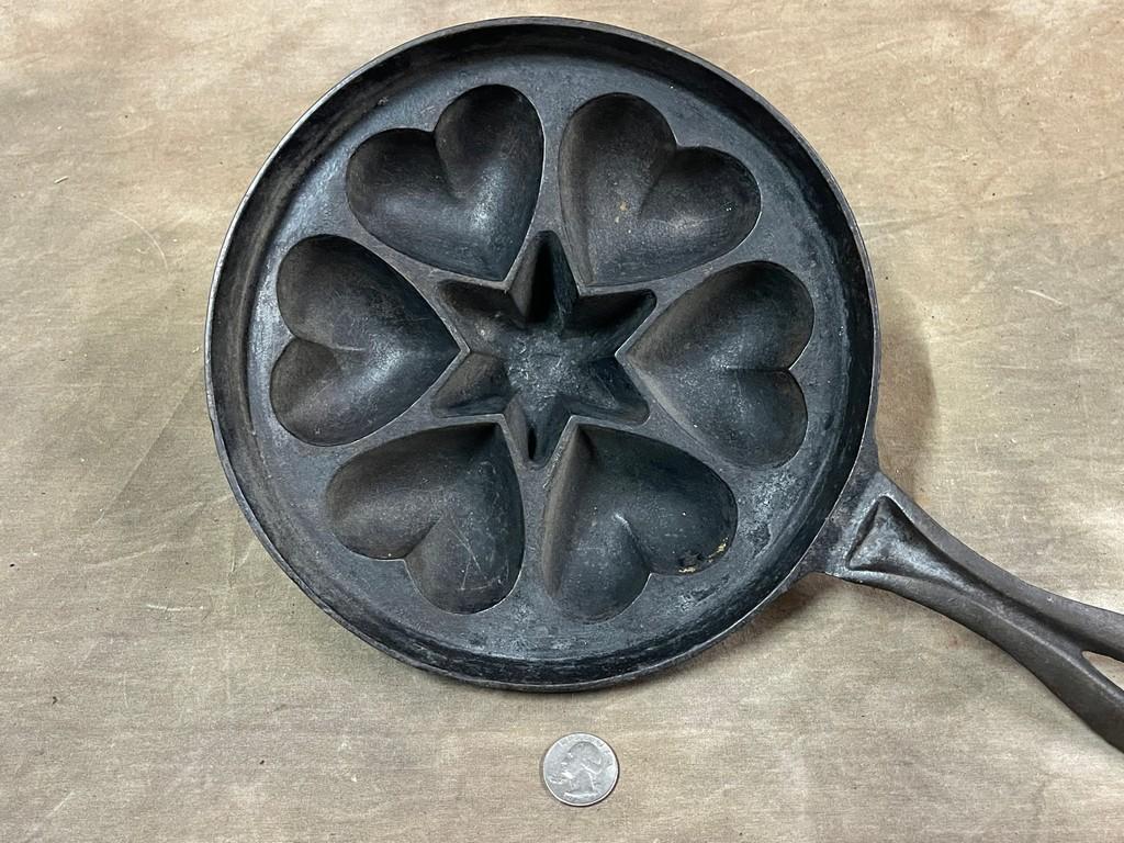 Antique Heart & Star Corn Bread Cast Iron Pan With Handle