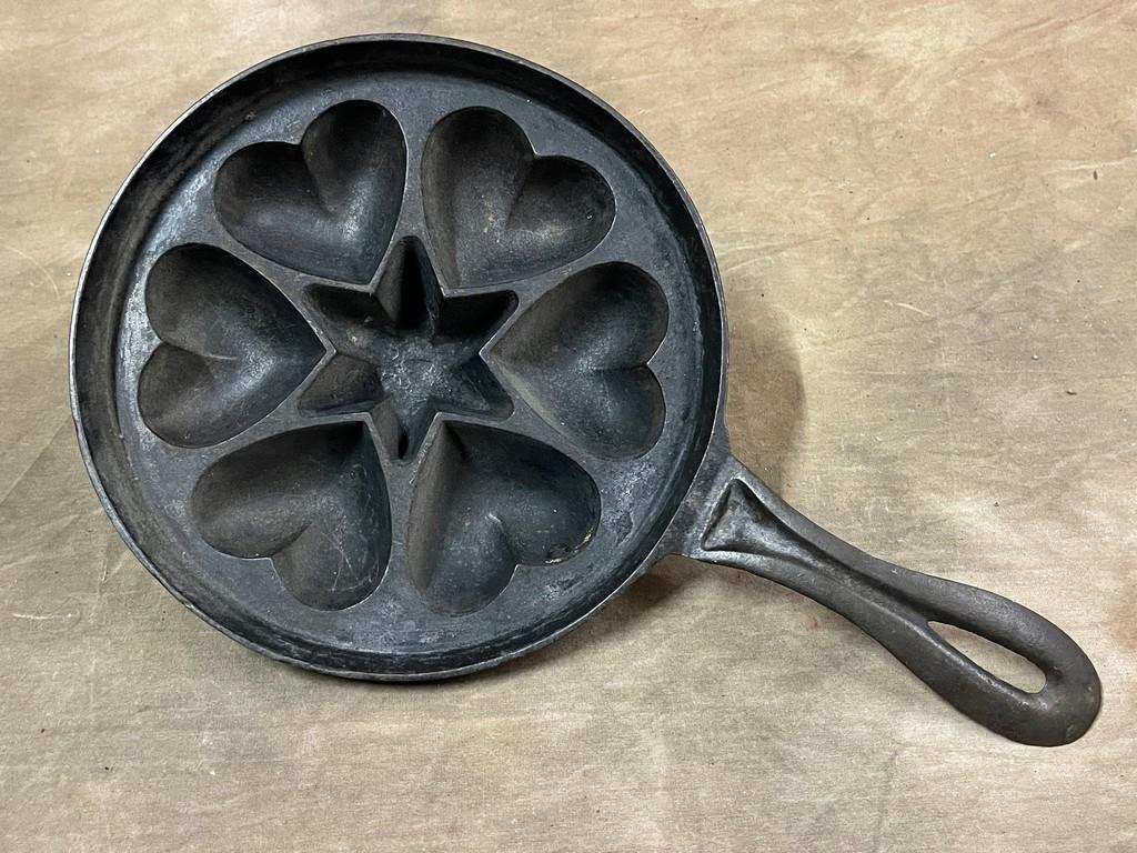 Antique Heart & Star Corn Bread Cast Iron Pan With Handle